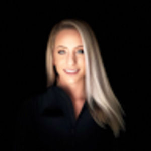 Meet your Posher, Celeste j.